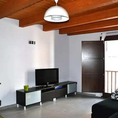 Casa Rural Valle De Araviana, Holiday home *