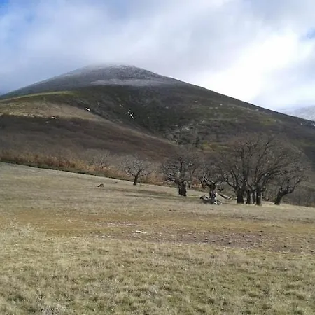 Casa Rural Valle De Araviana, *